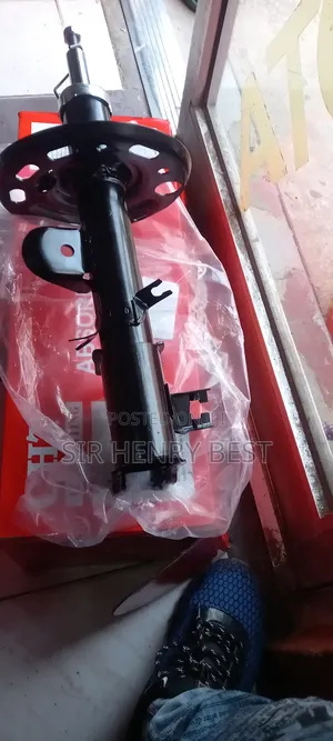 Front Shocks Absorbers Nissan Pathfinder 2014/2017