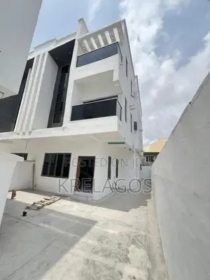 5bdrm Duplex in Ologolo for sale