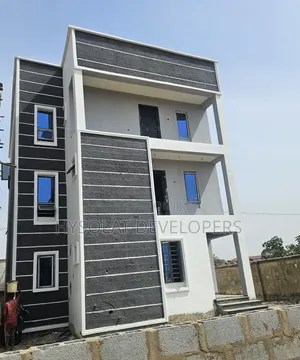 Furnished 5bdrm Maisonette in Hysolat Estate for sale