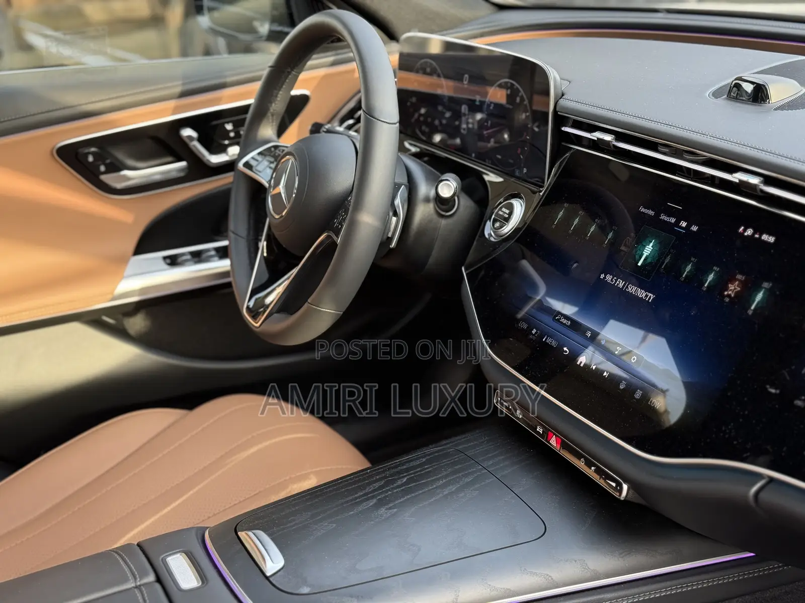 New Mercedes-Benz E350 2024 Blue