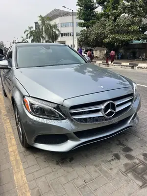Mercedes-Benz C300 2015 Gray
