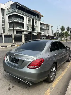 Mercedes-Benz C300 2015 Gray