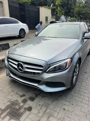Mercedes-Benz C300 2015 Gray
