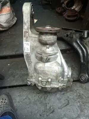 Center Axle GMC Yukon 2021