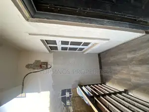2bdrm Block of Flats in Dawaki for rent