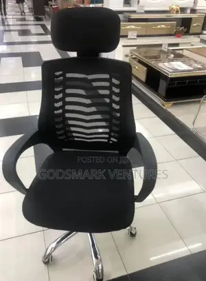 Mesh Back Office Chair Swivel With Headrest.
