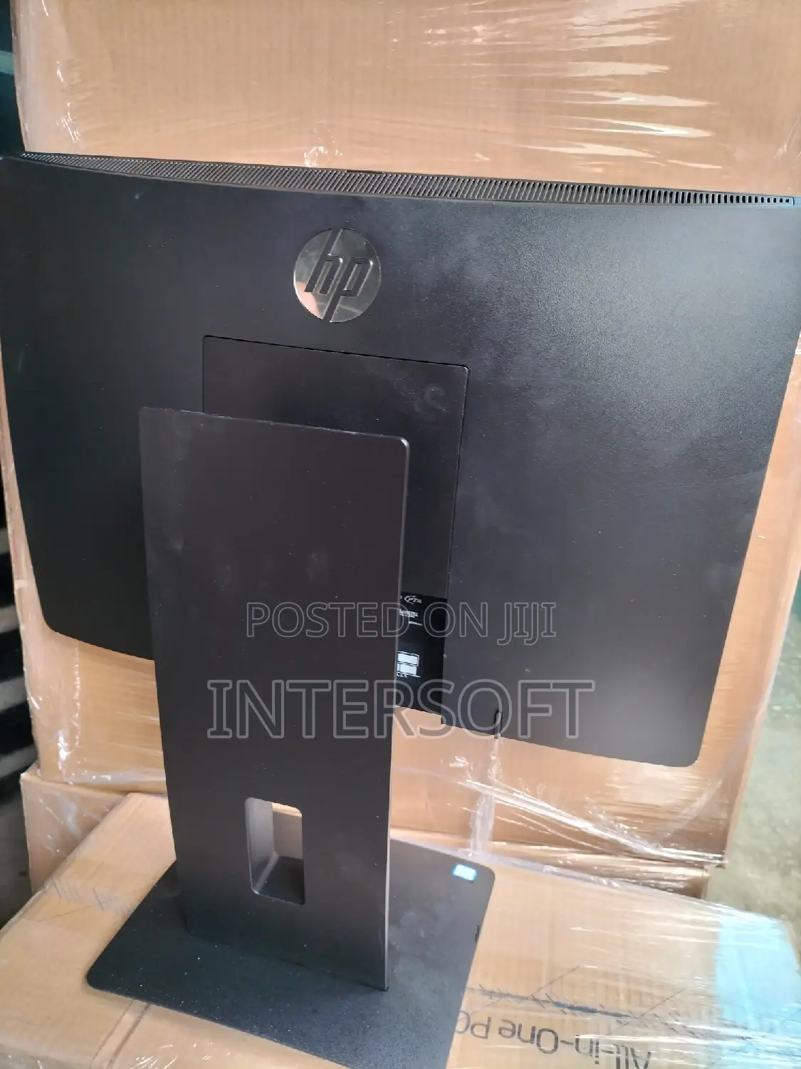 New Desktop Computer HP ProOne 400 G3 4GB Intel Core I3 SSD 256GB