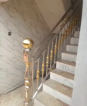 Royal Stainless Baluster Rails