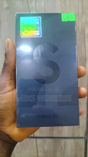 New Samsung Galaxy S22 5G 256 GB Purple
