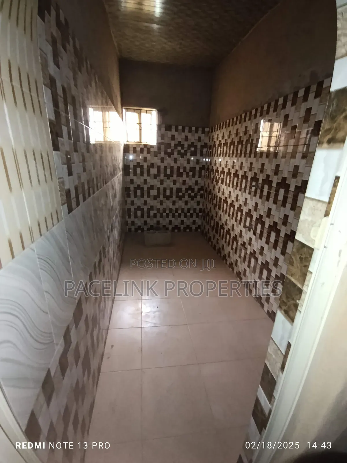 Mini Flat in Ayobo for rent