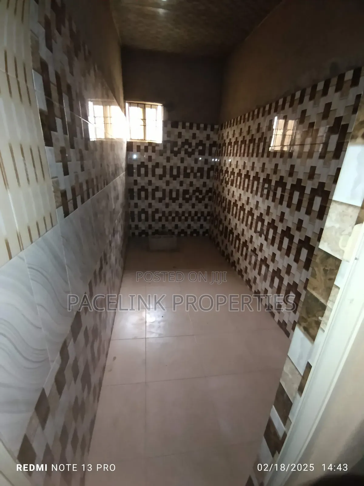 Mini Flat in Ayobo for rent