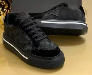 Quality Prada Men Black Sneakers