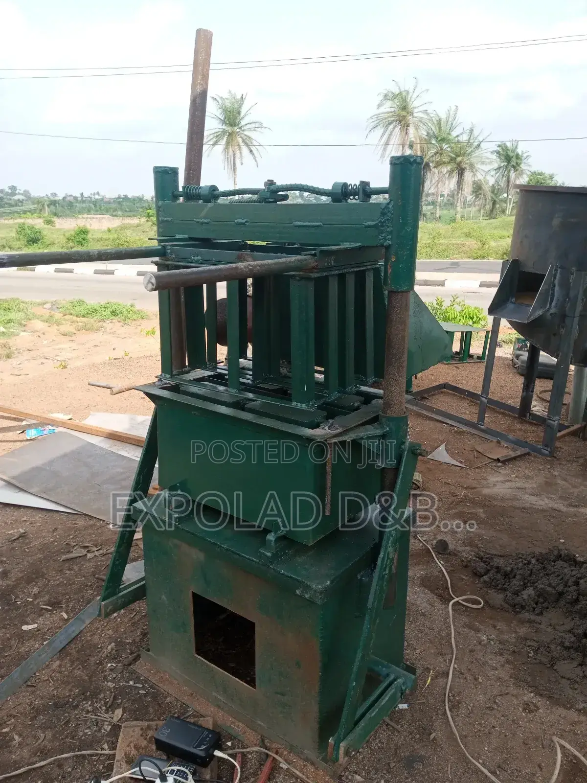Concrete Block Machine