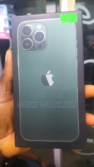 New Apple iPhone 13 Pro Max 256 GB Green