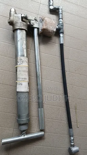 High Pressure Grease Gun Psi
