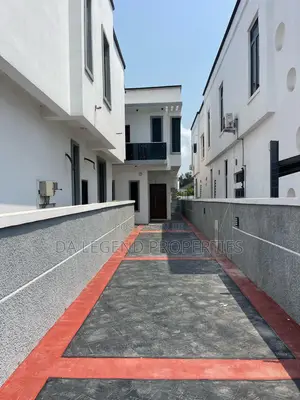 4bdrm Duplex in Lekki for sale