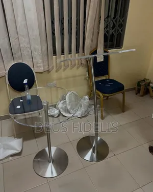 Single Pole Pulpit and Side Table for Modern Church
