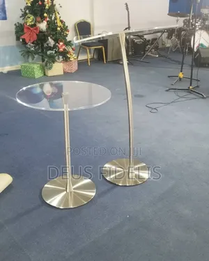 Single Pole Acrylic Church Pulpit
