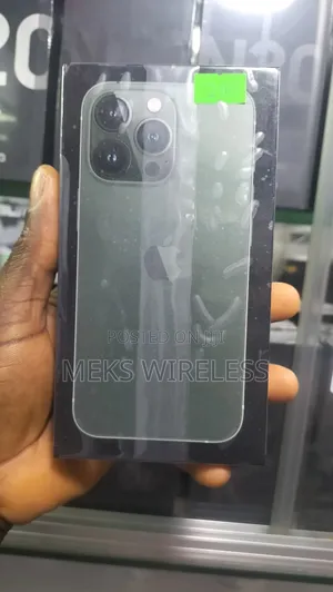 New Apple iPhone 13 Pro 256 GB Green
