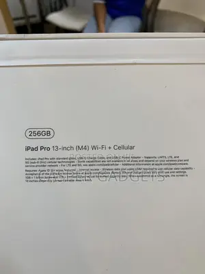 New Apple iPad Pro 13 (2024) 256 GB Black