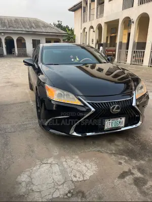 Lexus Es 350 2010 Upgrade to 2018 With Back Light Available Now