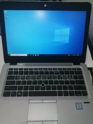 Laptop HP EliteBook 820 8GB Intel Core i5 SSD 256GB