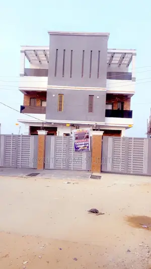 4bdrm Duplex in Ogudu Lagos for sale