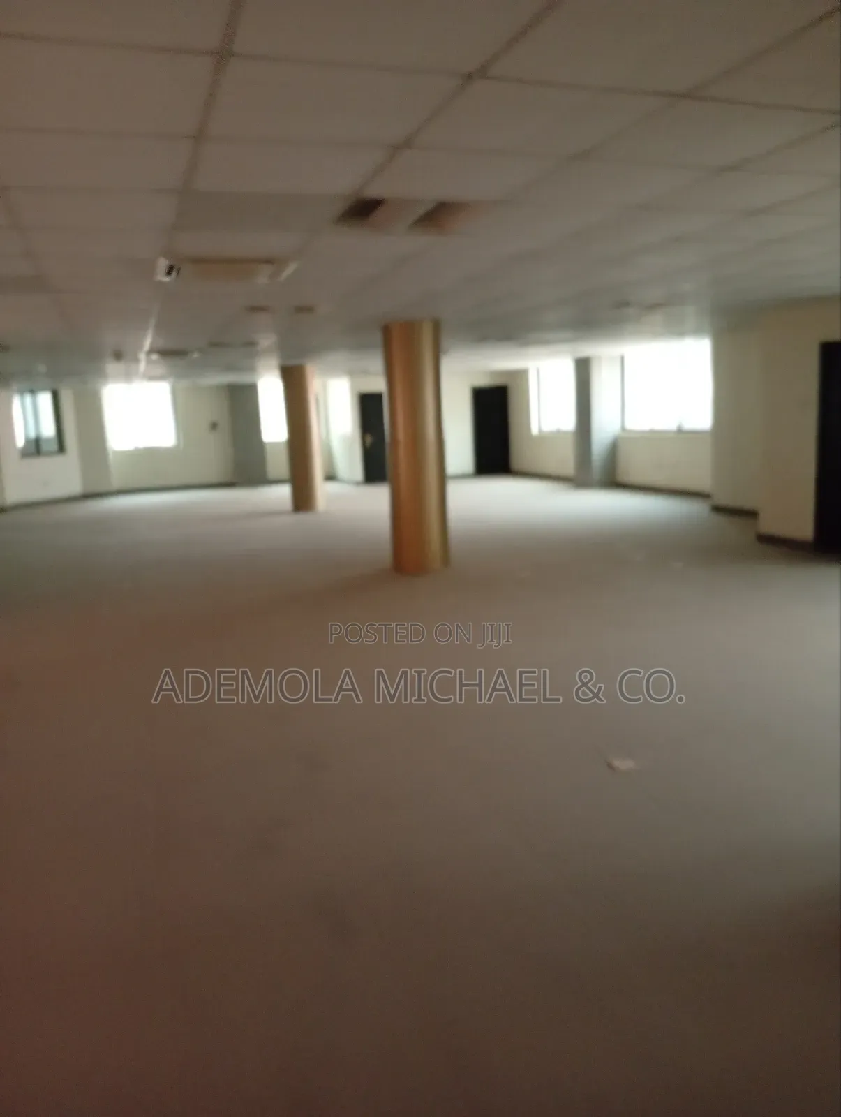 Office Building 8 Floors for Sale