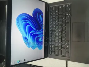 Laptop Dell Latitude 7390 16GB Intel Core I7 SSD 512GB