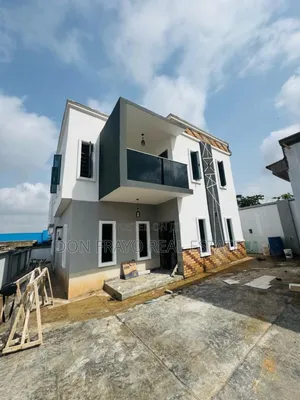 4bdrm Duplex in Kolapo Ishola Gra, Akobo for sale