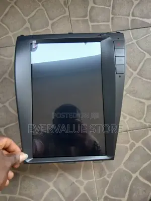 Lexus Es350 Tesla Android Player + Reverse Camera