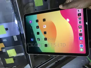 Apple iPad Air (2020) 256 GB