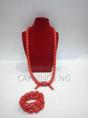 Photo - Igbo Men Coral Beads Necklace With Bangles For Groom