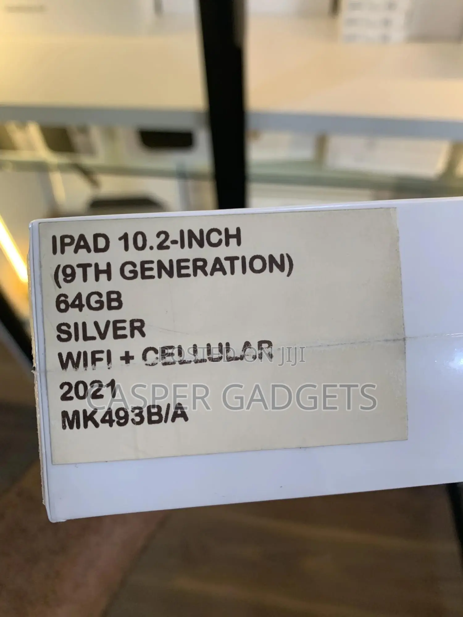 New Apple iPad 10.2 (2021) 64 GB Silver