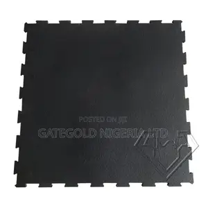 Sj-B06 Interlocking Composite Floor Mat 1m*1m*10mm (Black)