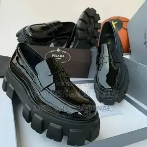 Monolith Lug Sole Loafers Men(Prada)