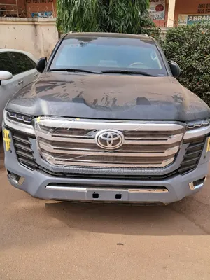 Landcruser 2018 Upgrading to 2023 Model