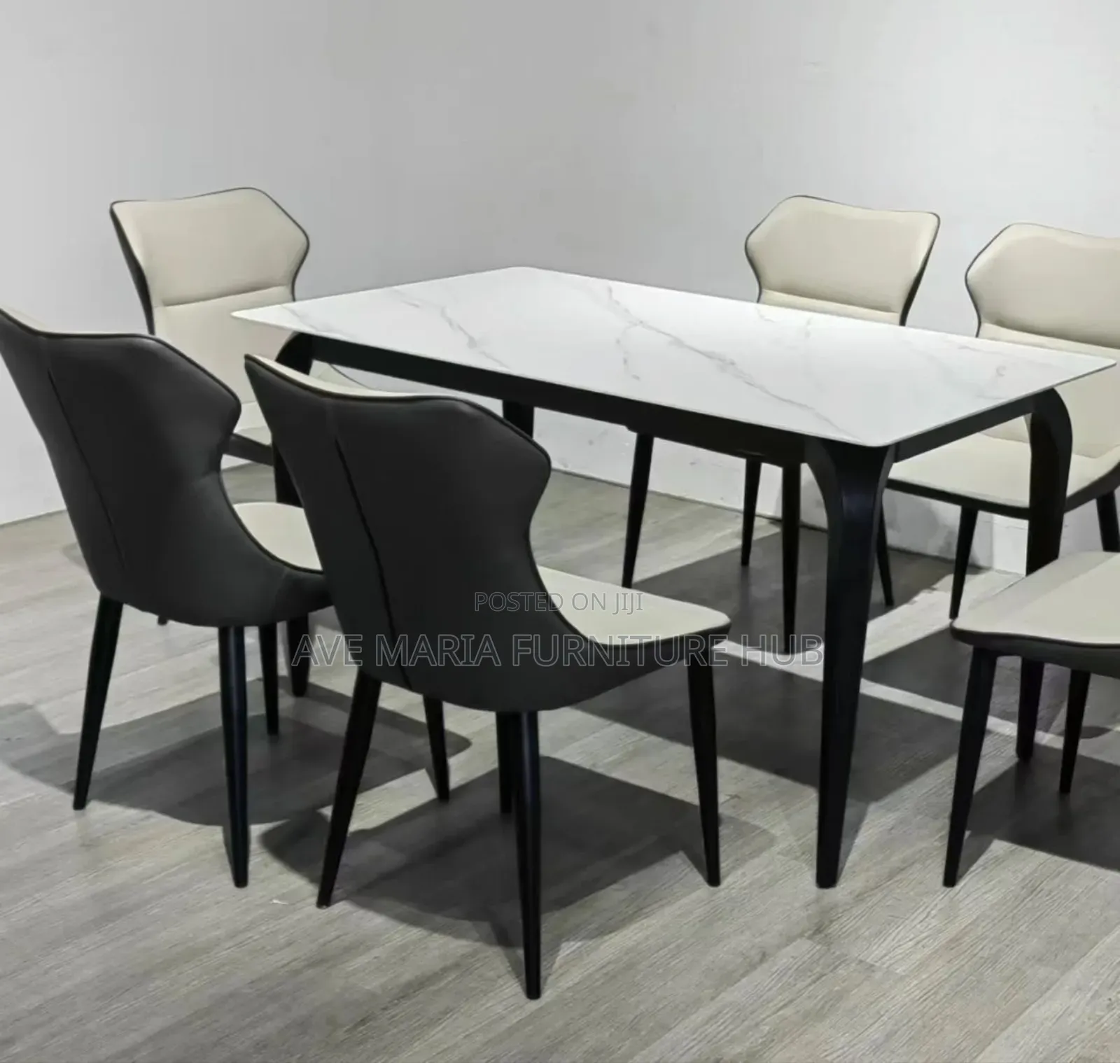 Quality Dinning Table and Chairs.