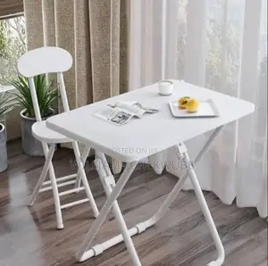 Table and Chair White