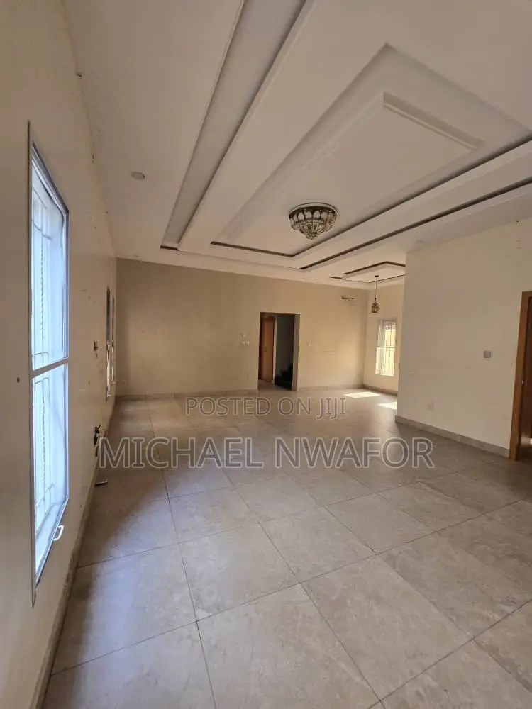 Furnished 5bdrm Duplex in Magodo G R A Phase 2 for rent