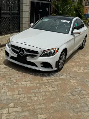 Mercedes-Benz C300 2016 White