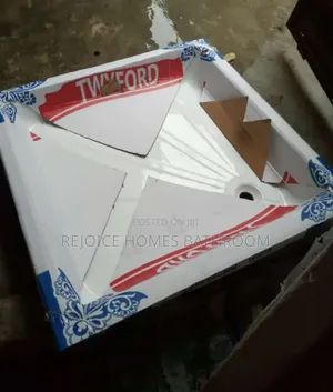 80 by 80 Normal Shower Tray