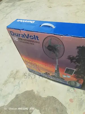 18" Duravolt Rachargeable Standing Fan With 2 Led Bulb