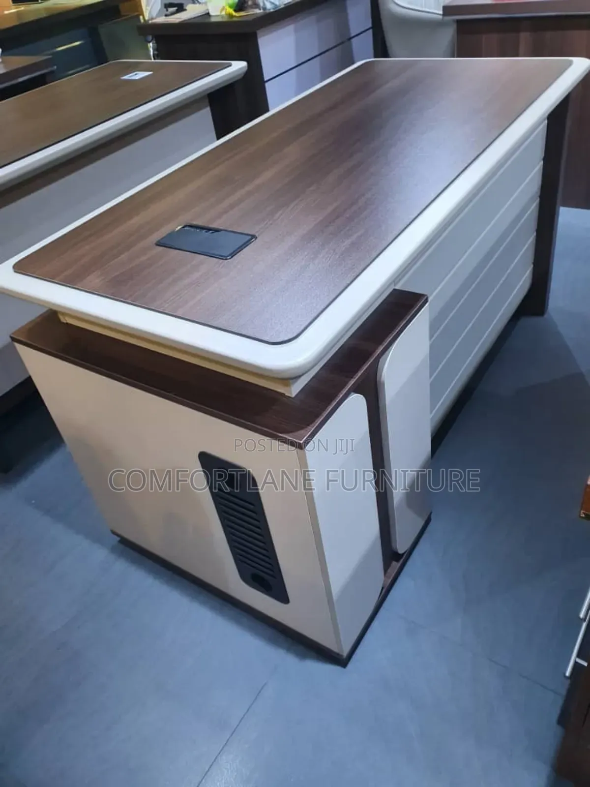 Office Boss Table(1.6 Meters)
