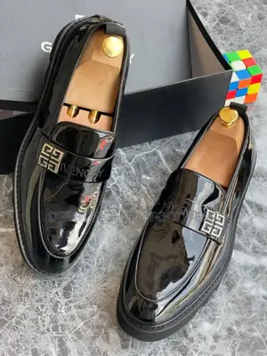 Givenchy Shinning Leather