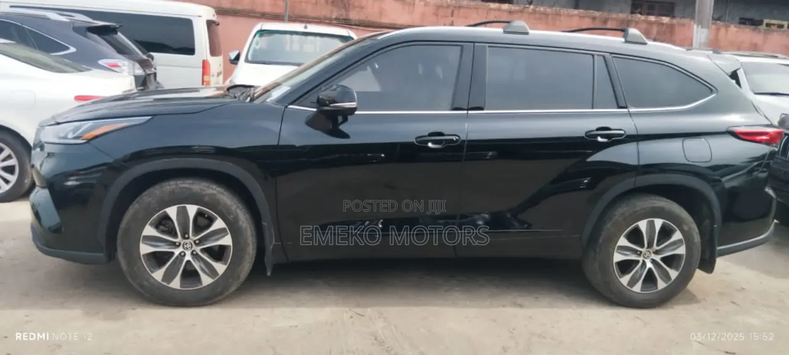Toyota Highlander XLE 2022 Black