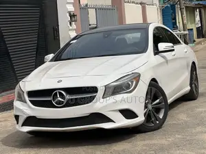 Photo - Mercedes-Benz CLA-Class CLA 250 Sedan 2015 White