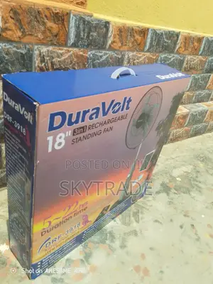 Duravolt 18" Rechargeable Standing Fan - DRF-3918 + Remote