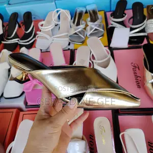 Ladies Outing Wedge Shoes For Any Types Of Events