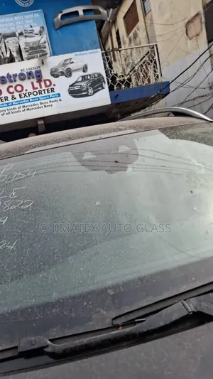 Gle350 2020 Double Camera Windscreen Glass Available We Fix